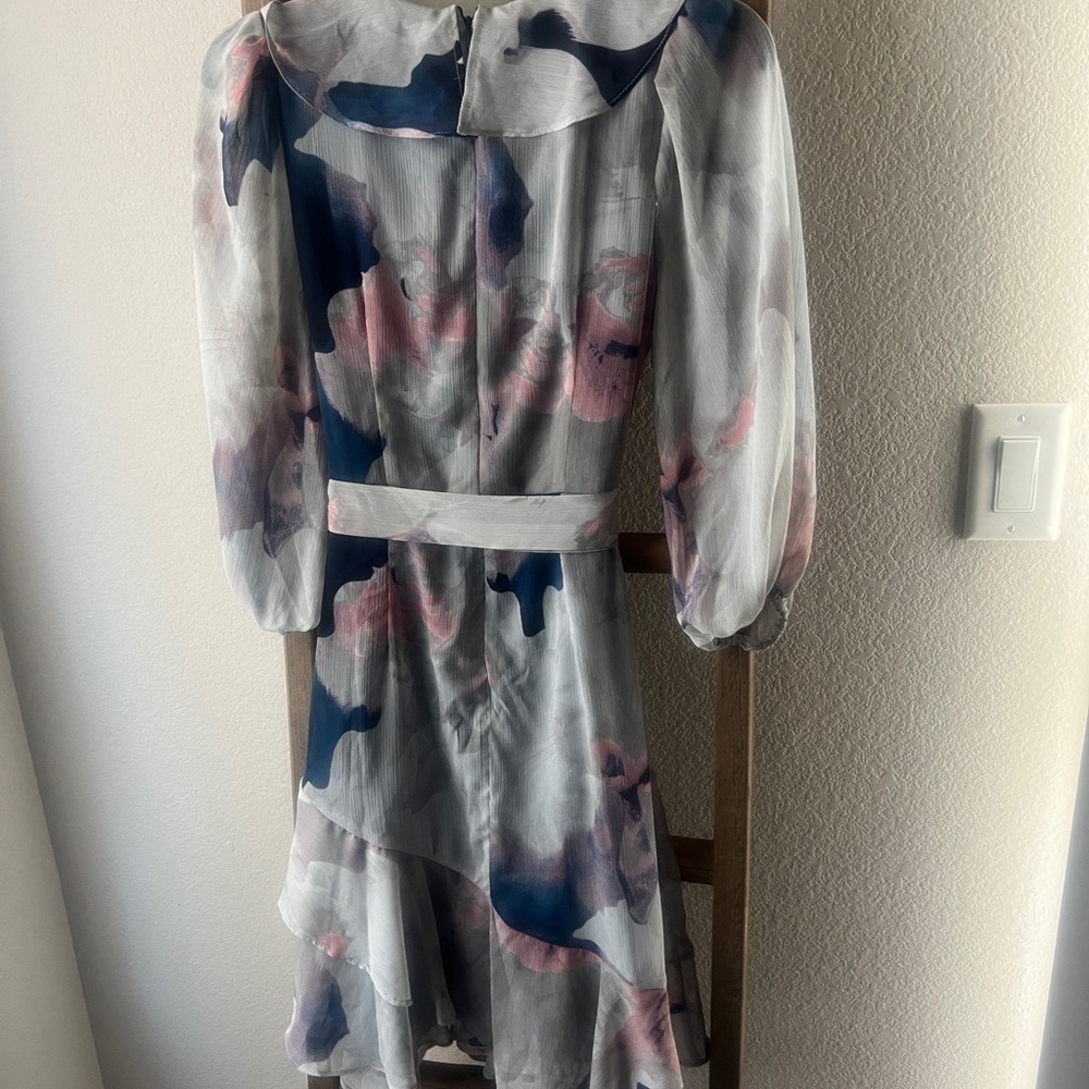 DNKY - nwt Floral Wrap Dress with Ruffle Detail - Picture 5 of 6